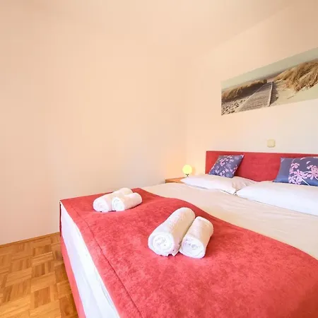 Punta 1st Floor * Punat