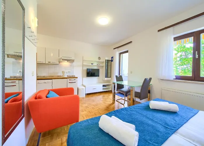 Apartment Punta 1st Floor