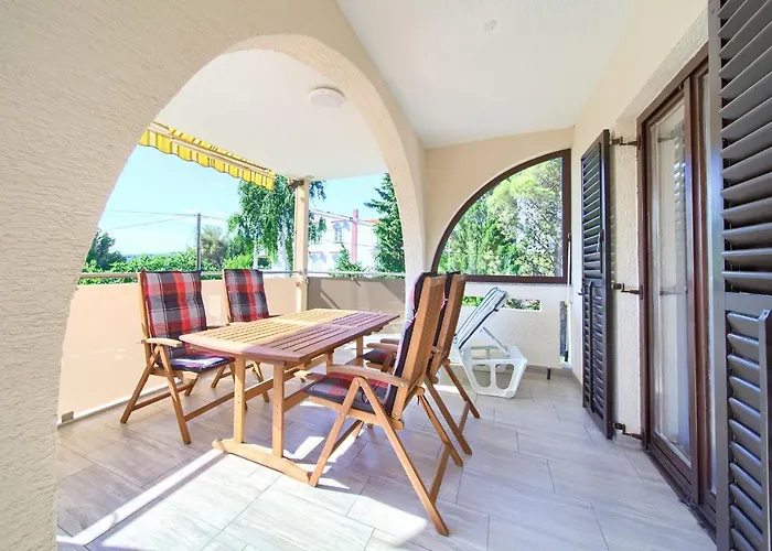 Punta 1st Floor Apartment Punat