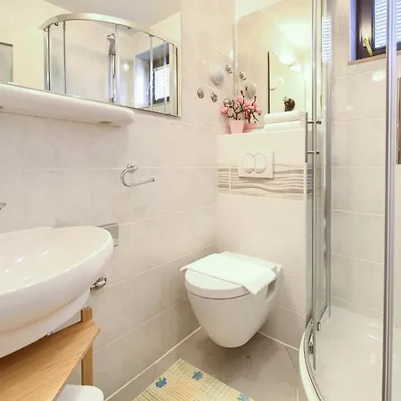 Punta 1st Floor Apartman *